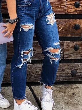 American Eagle Dark Blue Jeans